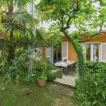 Majic Гостевой дом 3*