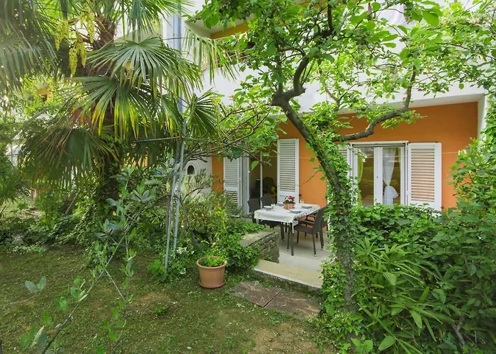 Majic Guest house 3*